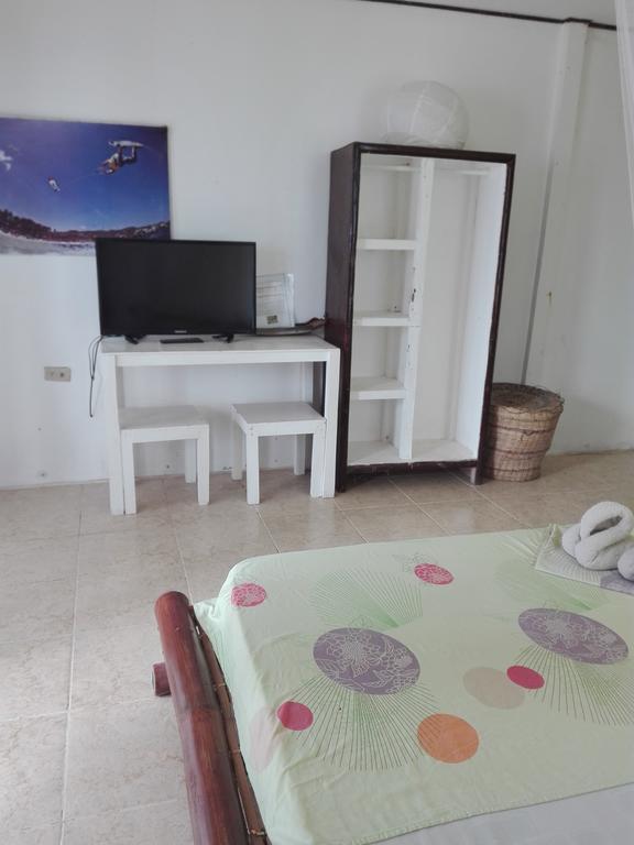 Surfers Home Boracay Balabag  Esterno foto